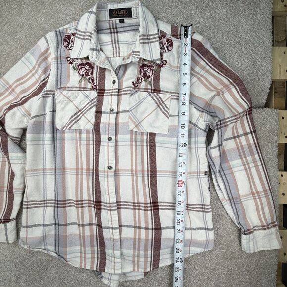 Shayanne high low button down long sleeves embroidered floral plaid blouse sz L - Picture 4 of 7